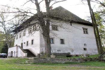 pohled od severozápadu ( © Pavel Zany Komárek 6/5/2005)