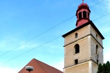 kostel Všech svatých (© František Kinař, 08/2013)