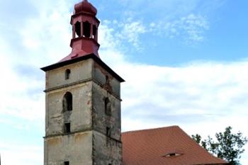 kostel Všech svatých (© František Kinař, 08/2013)