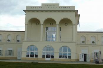 Centrální pavilon od východu (© Dušan Dohňanský  05/2021)
