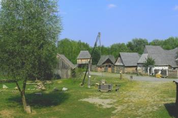 Náměstí Řepory (© Jiří Valíček, 08/2009)