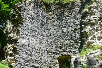 Volfštejn-zřícenina hradu (© Vlastislav Mareček, 06/2016)