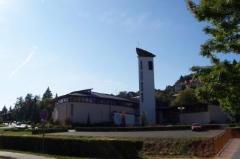 Luhačovice - kostel Sv.rodiny (© Ivo Rozehnal, 09/2008)