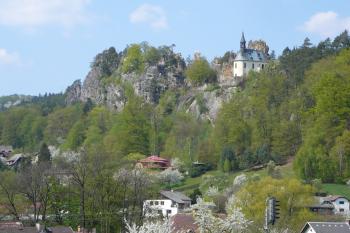 zřícenina hradu Vranov (© Vlastislav Mareček, 04/2011)