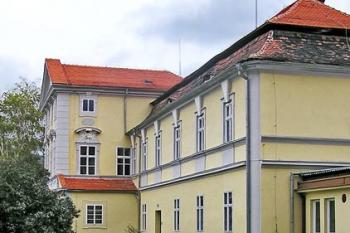 Severní křídlo ( © Luděk Pitter 08/2005)