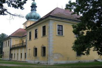 Pohled z parku (© Pavel Vítek 07/2005)