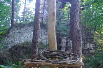 Náladový snímek v předhradí Zlenic (© Miroslav Šamal, 10/2008)