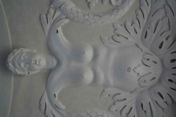 Detail štukové výzdoby hlavního sálu (© Ivan Grisa, 09/2006)
