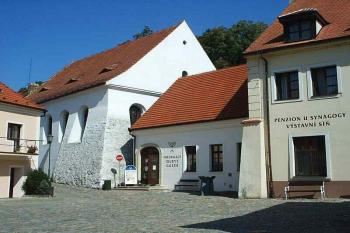 Zadní synagoga (© Marek Pecka 07/2003)