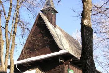 kostelík na Hrčavě ( © Jan P. Štěpánek 12/2007)