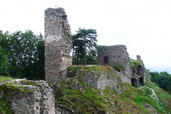 Hrad Zubštejn  (© Pavel Jarý, 10.08.2009)