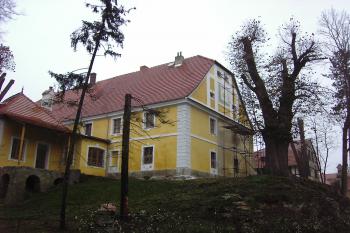 pohled od jihu (© Jiří Chmel, 08/2008)