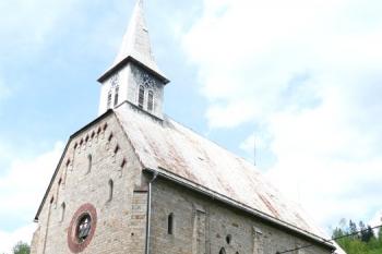 kostel sv. Jindřicha na Starých Hamrech ( © Jan P. Štěpánek 06/2008)