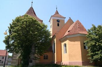 Kostel od východu ( © Ivan Grisa 05/2009)