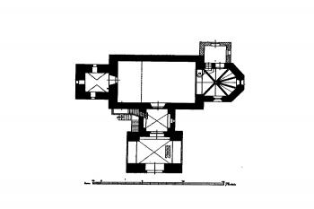 půdorys kostela se zvonicí ( © Antonín Podlaha, Eduard Šittler: Soupis památek historických a uměleckých v Království Českém, sv. 15 Politický okres Karlínský, Archaelogická komise při České akademii císaře Františka Josefa pro vědy, slovesnost a umění, Praha 1903)