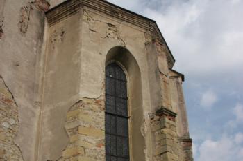 Presbytář od jihu ( © Ivan Grisa 09/2011)
