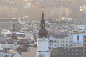 kostel sv. Václava z vrcholu haldy Ema ( © Jan P. Štěpánek 12/2007)