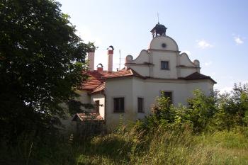 Pohled na severní průčelí zámku (© Jan Šebek, 07/2008)