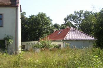 Pohled do nádvoří zámku (© Jan Šebek, 07/2008)