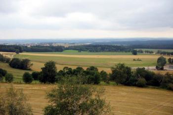 Výhled severním směrem do okolí Tábora. (© Jiří Cukr 08/2005)