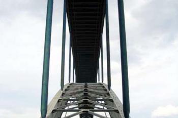 Konstrukce mostu. (© Jiří Cukr 07/2005)