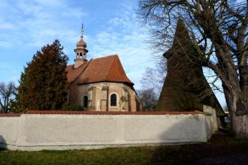 Kostel Narození Panny Marie (Jabkenice) ( © František Kinař 05/2017)