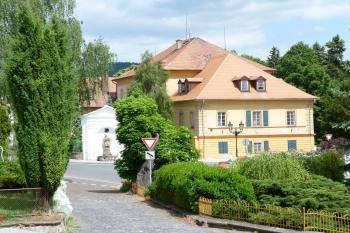 Třebívlice zámek (© František Kinař, 05/2012)
