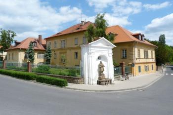 Třebívlice zámek (© František Kinař, 05/2012)