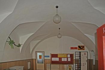Klenba v přízemí ( © Luděk Pitter 08/2005)