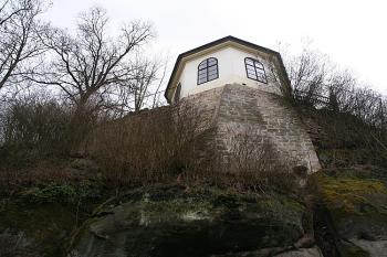 Pavilon u zámku (© Ivan Grisa, 03/2009)