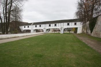 Nejhořejší část spojovacího mostu ze zámku do zahrady ( © Ivan Grisa 04/2011)