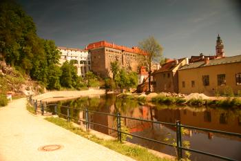  (© Václav Tomášek, 04/2009)