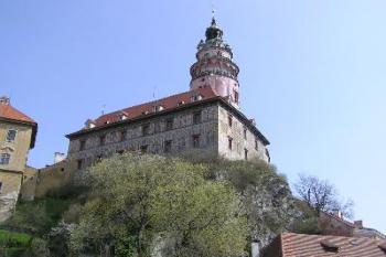 Pohled od Vltavy (© Fanda Mikeš 04/2004)