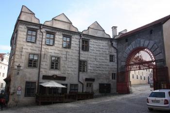 Bývalá zámecká lékárna u první brány ( © Ivan Grisa 05/2010)
