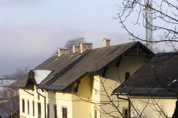 zámek z obory ( © Jan P. Štěpánek 12/2007)