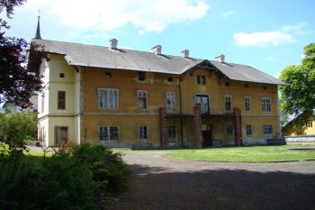Zahradní průčelí zámku ( © Miroslav BITTER 05/2008)