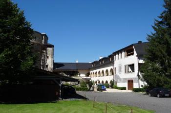 severní křídlo předzámčí (© Jan P. Štěpánek 09/2016)