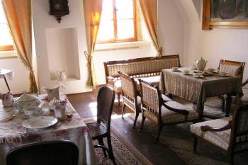interiér jedné z místností zámku ( © Jan P. Štěpánek 09/2005)