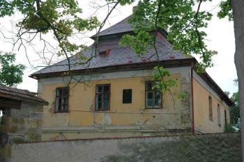Fara (© Aleš Marek 10/2005)