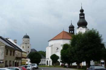 Kostel Archanděla Michaela (© František Kinař, 08/2014)