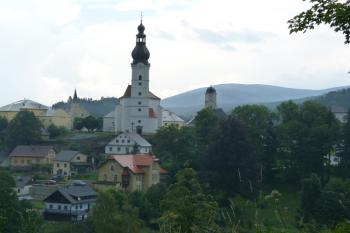 Kostel Archanděla Michaela (© František Kinař, 08/2014)