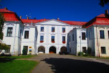 Zámek (Cerekvice nad Bystřicí) (© Boris Jelínek 09/2023)