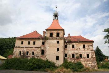 Jižní průčelí (© Ivan Grisa, 07/2008)