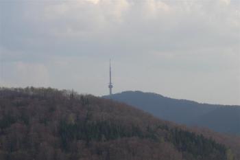 Vrabinec -  pohled z hradu (© Karel Světlík, 01/2010)
