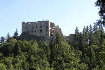pohled od severozápadu ( © Jan P. Štěpánek 10/2005)