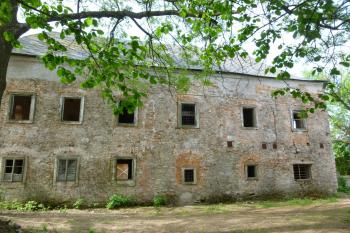 tvrz Lipka (© Vlastislav Mareček, 05/2016)