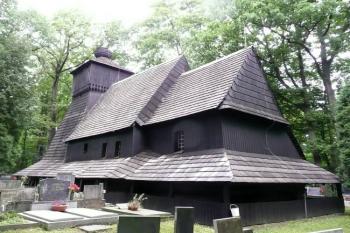 dřevěný kostel od jihovýchodu ( © Jan P. Štěpánek 09/2008)