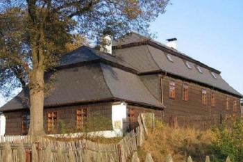 Lovecký zámeček (© Pavel Vítek 10/2005)