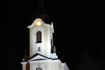 kostel v noci ( © Jan P. Štěpánek 11/2012)