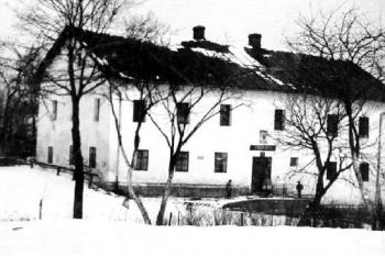 Hospoda u Palarčíků (Jaškovská krčma) v r. 1917 ( © z webu Jaškovské krčmy)